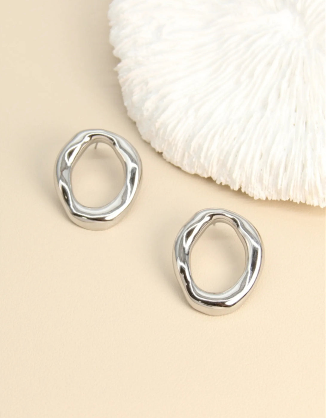 Boucles d'oreilles anneau organique en acier inoxydable