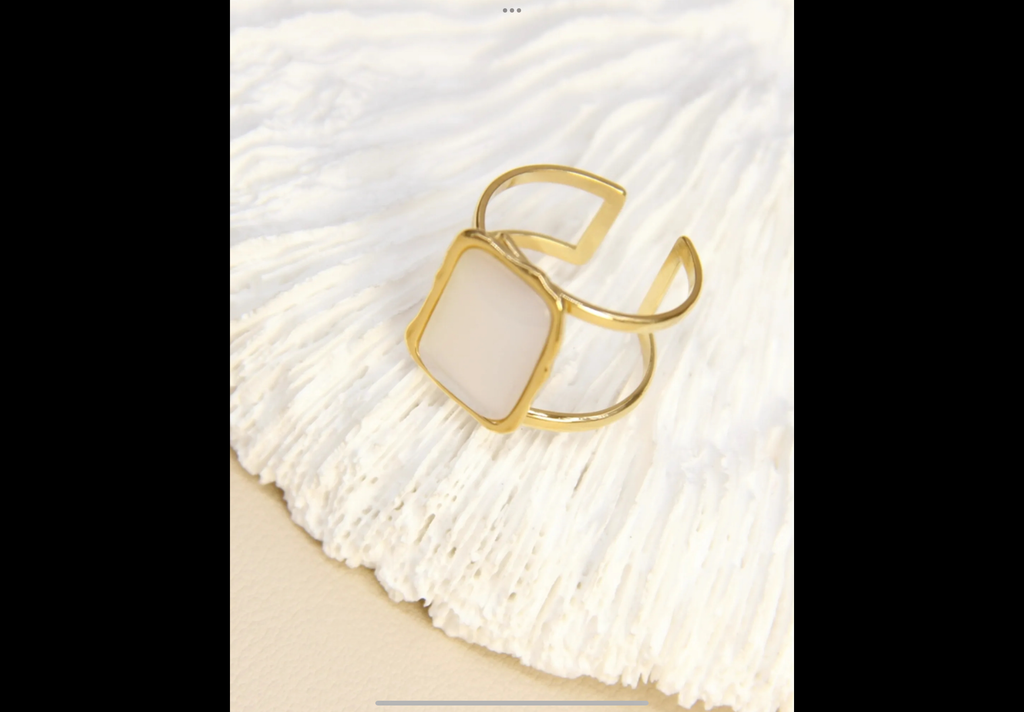 Bague carré nacré en acier inoxydable