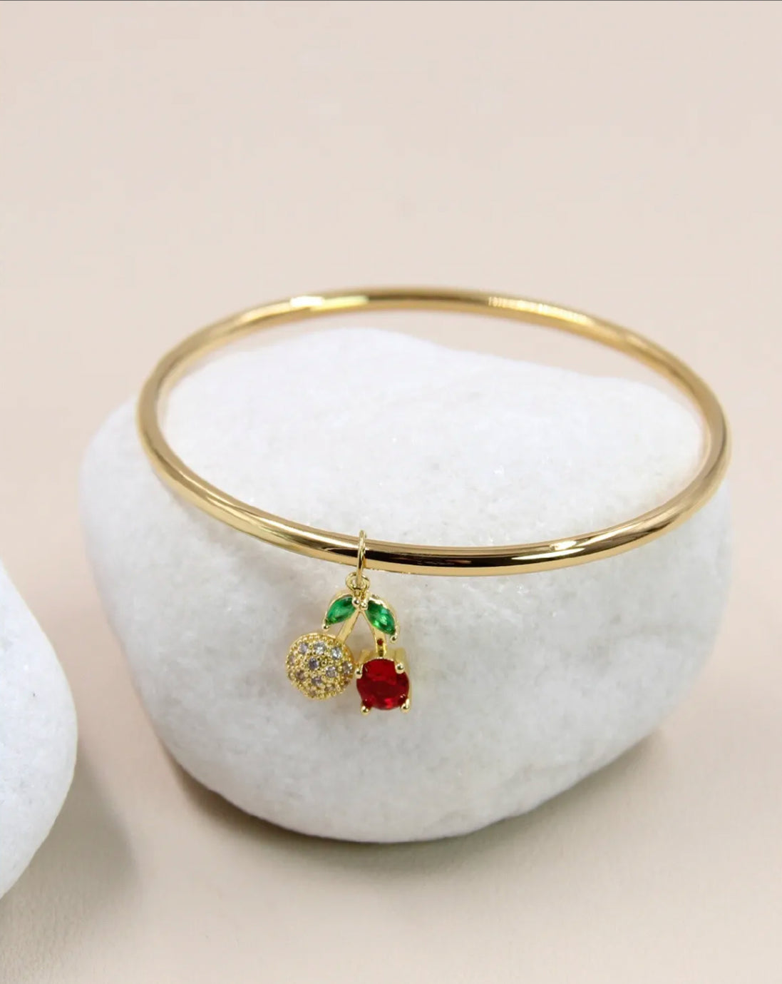 Bracelet jonc cerise en acier inoxydable