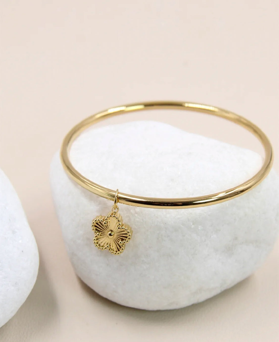 Bracelet jonc fleur en acier inoxydable