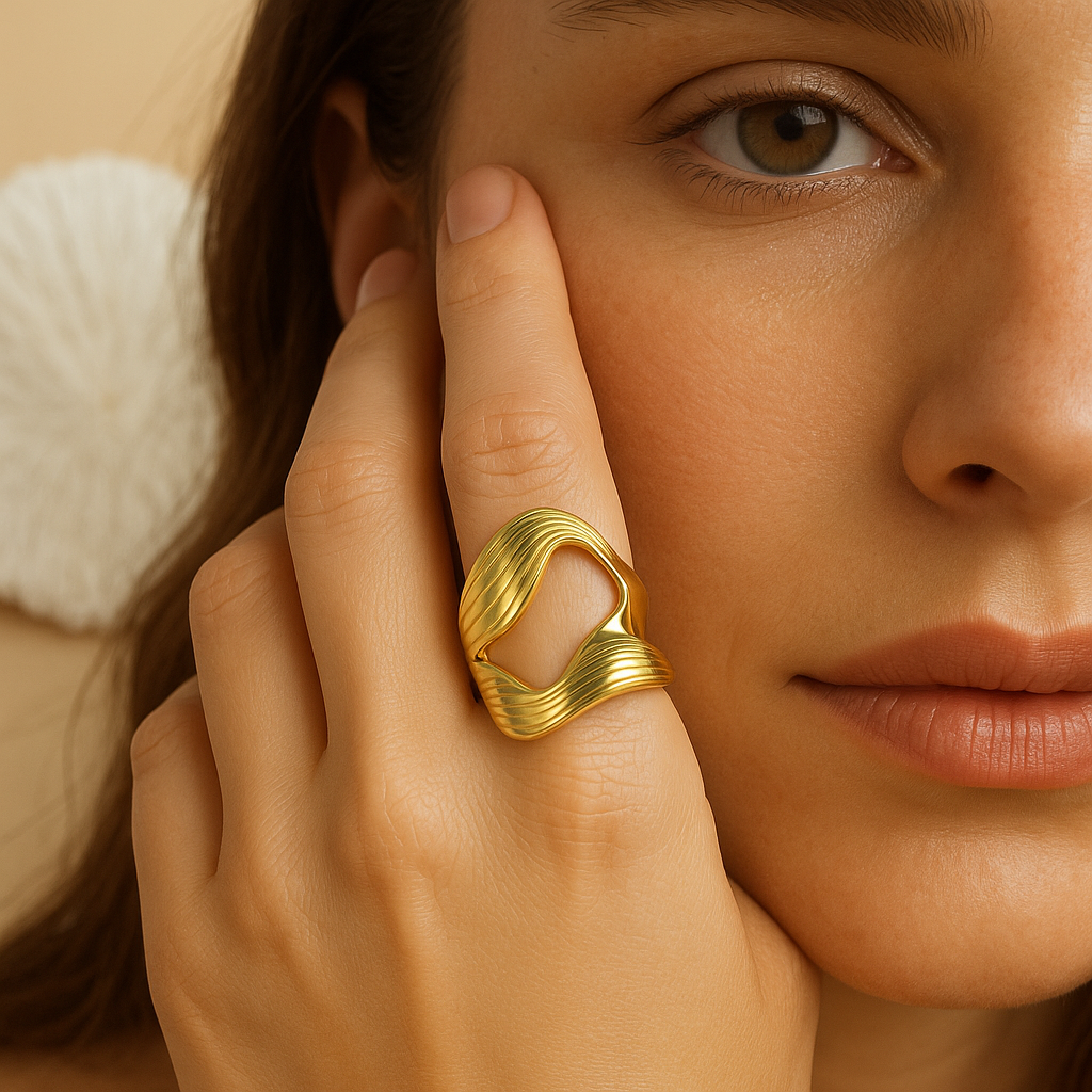 Bague texturée dorée acier inoxydable